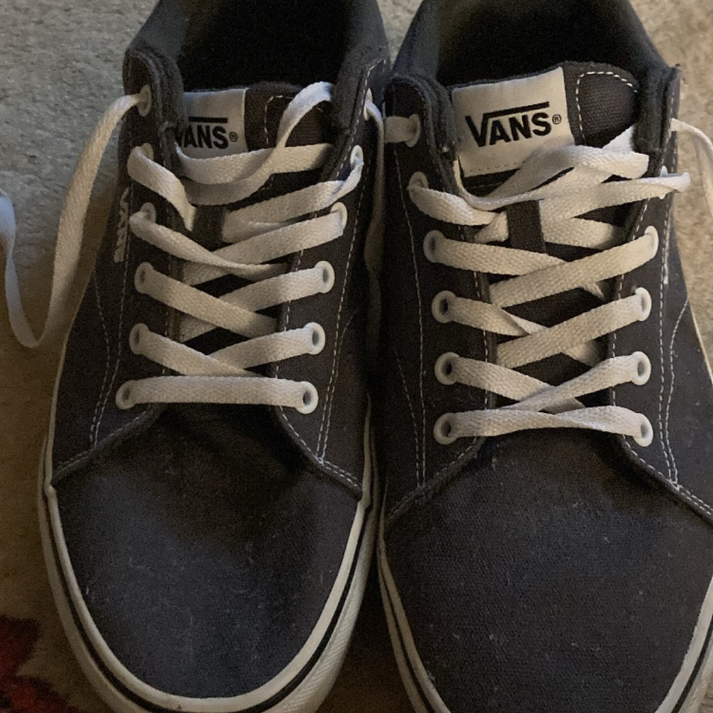 Vans Men's Black and White Canvas Sneakers